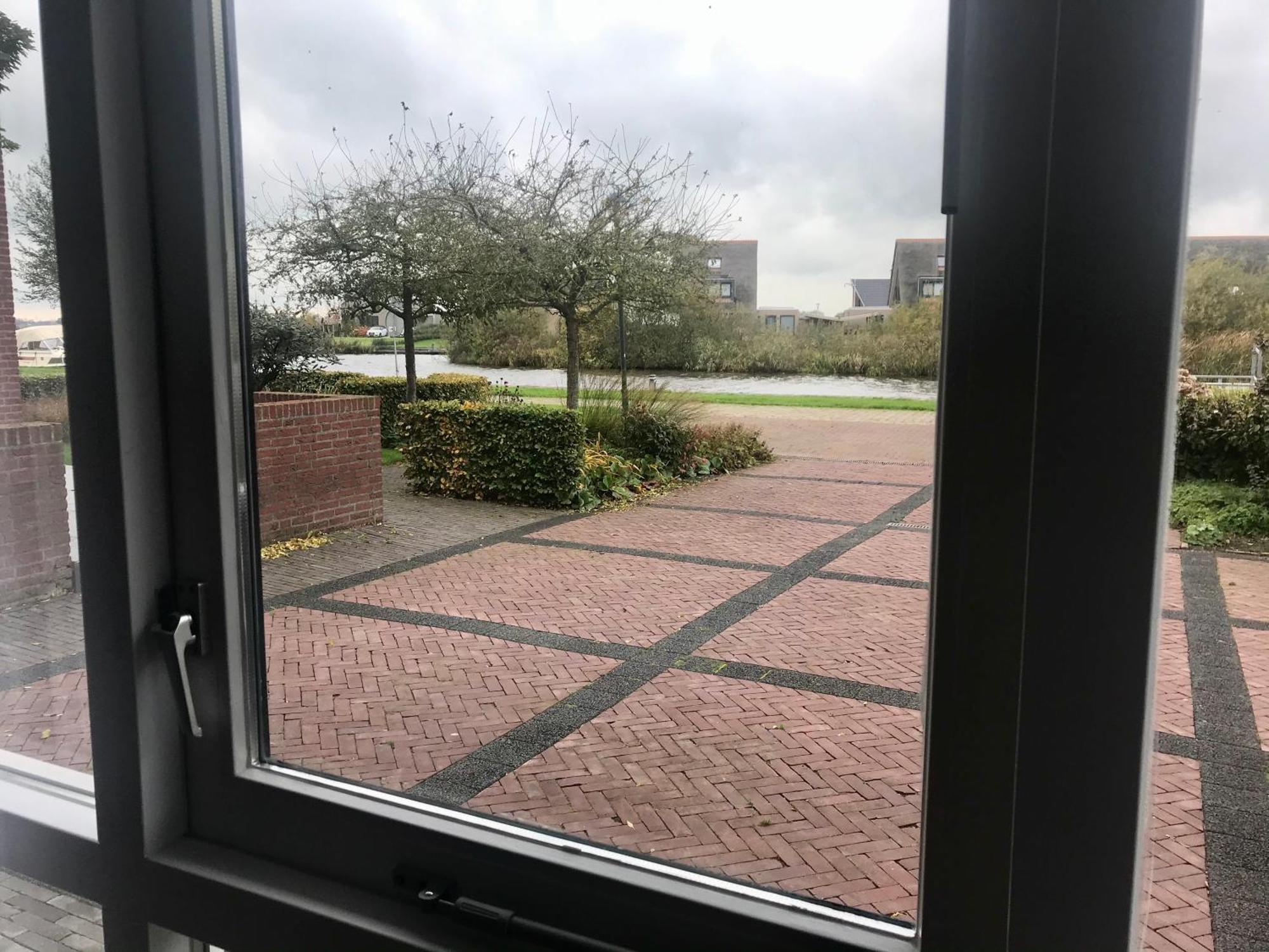 Gastenverblijf Villa Buitenplaats Wergea Contactloos Inchecken Naarderburen 외부 사진