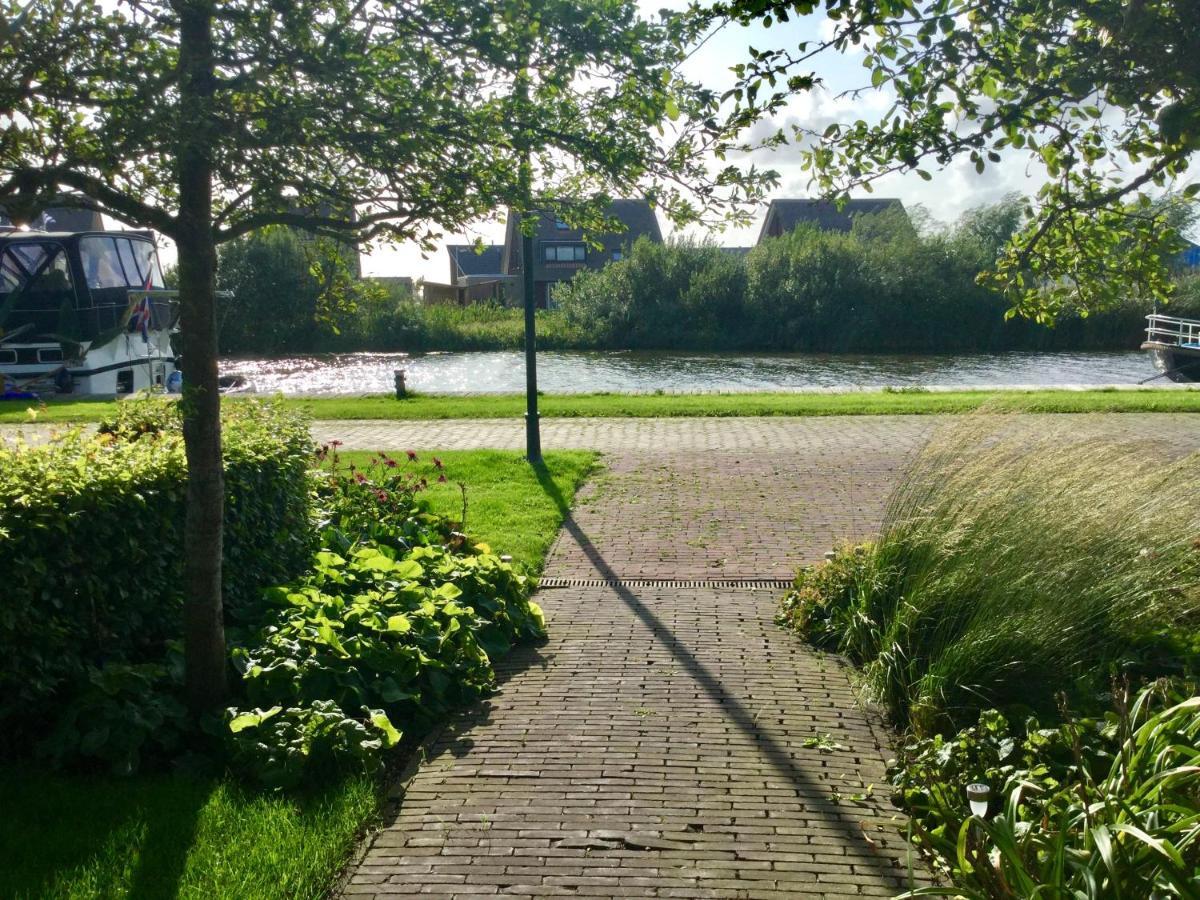 Gastenverblijf Villa Buitenplaats Wergea Contactloos Inchecken Naarderburen 외부 사진